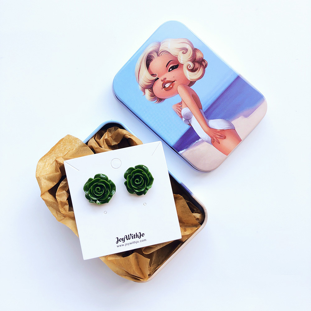 vintage-inspired-green-rose-earrings-1
