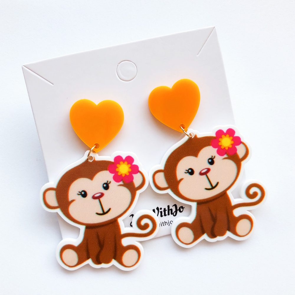 molly-the-cute-monkey-earrings-1