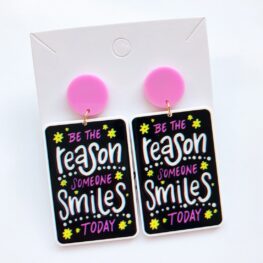 be-the-reason-someone-smiles-inspirational-earrings-1