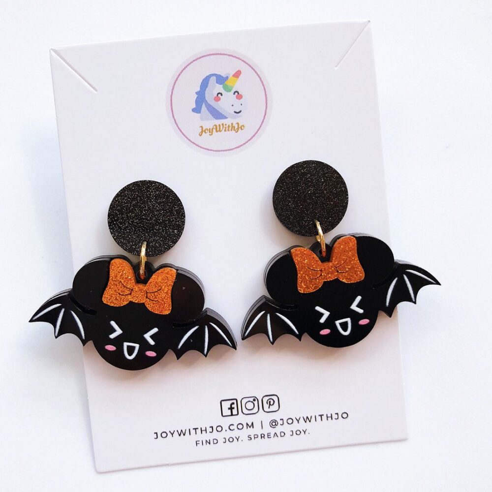 cute-bat-halloween-earrings-1