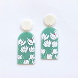 just-bloom-floral-earrings-1