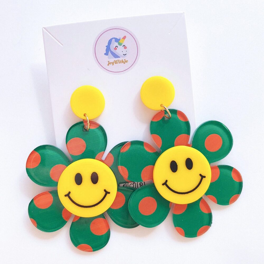 just-smile-and-be-happy-floral-earrings-green-2a