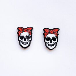 retro-skull-stud-earrings-halloween-earrings-1a