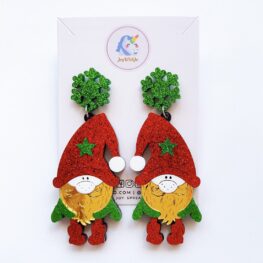 too-cute-gnome-christmas-earrings-1