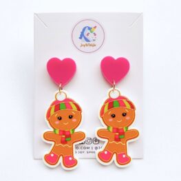 cute-beanie-gingerbread-earrings-1