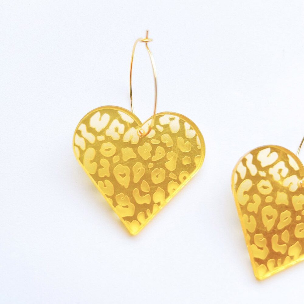 leopard-print-mirror-love-heart-valentines-day-earrings-1a