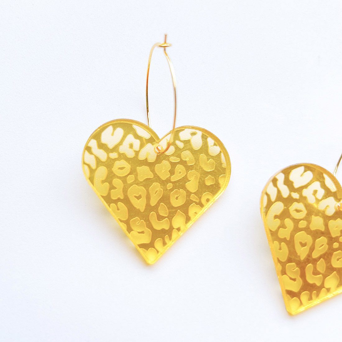 leopard-print-mirror-love-heart-valentines-day-earrings-2a leopard-print-mirror-love-heart-valentines-day-earrings-1a