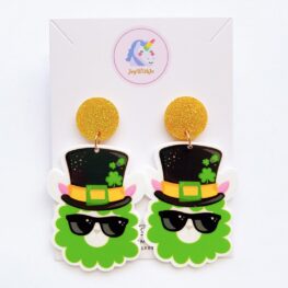 lucky-llama-st-patricks-day-earrings-1