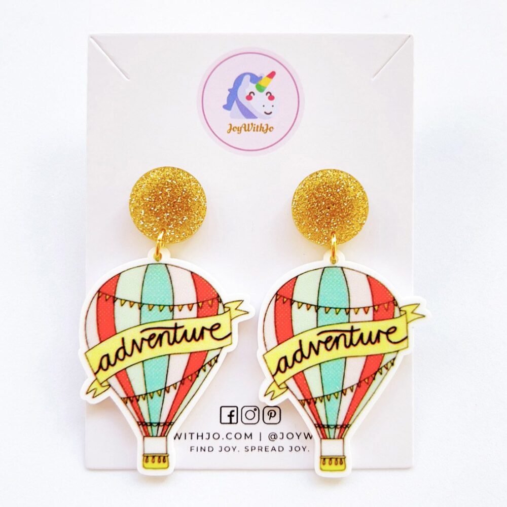 adventure-hot-air-balloon-earrings