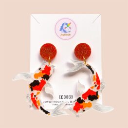 feeling-coy-acrylic-earrings-mismatched-koi-earrings