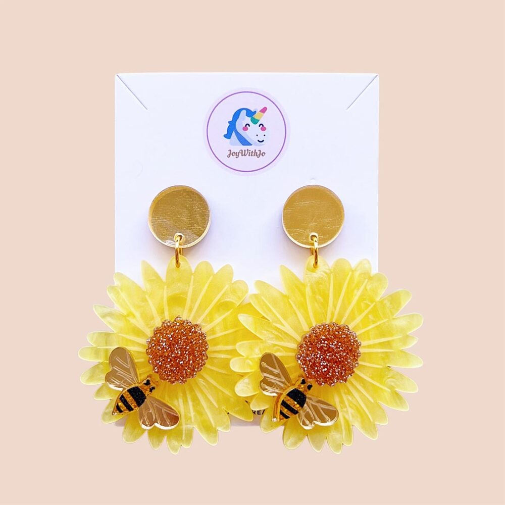acrylic-earrings-smell-the-flowers-floral-earrings-yellow