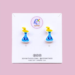 cute-beaker-stud-earrings-science-week-earrings