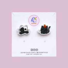 cute-mismatched-black-cats-stud-earrings-halloween-earrings