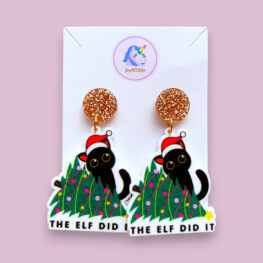 the-elf-did-it-cat-christmas-earrings