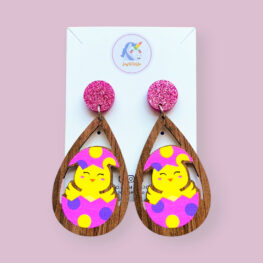 too-cute-polka-dot-easter-chick-wood-easter-earrings