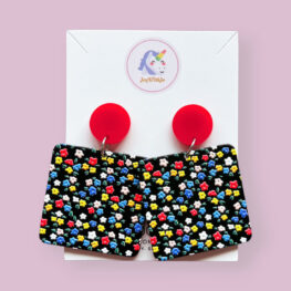 dainty-flowers-pattern-embossed-floral-earrings