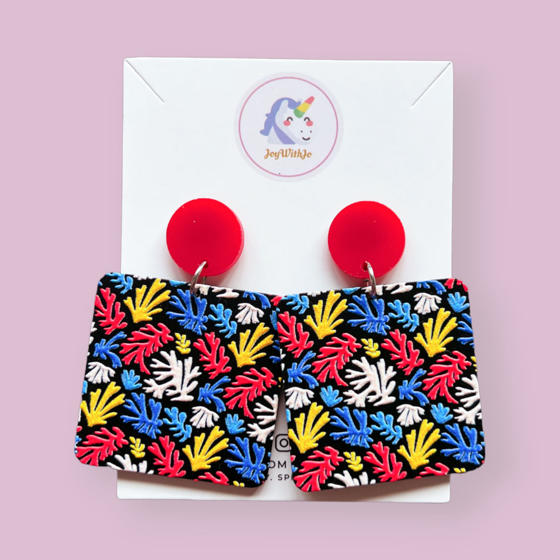 elegant-leaf-pattern-embossed-floral-earrings elegant-leaf-pattern-embossed-floral-earrings