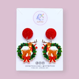 cute-reindeer-wreath-christmas-earrings