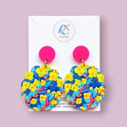 yolanda-embossed-acrylic-floral-earrings