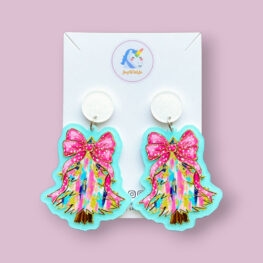 faye-acrylic-christmas-tree-earrings