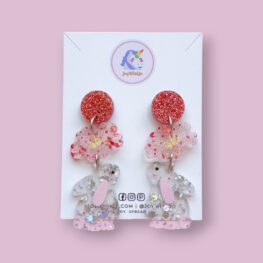 cute-acrylic-bunny-earrings